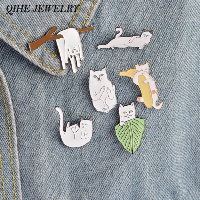 

QIHE JEWELRY 6PCS/Set Cartoon Funny Cats Metal Brooch Pins Badge Pinback Button Corsage Gift Men Women Unisex Jewelry Gift