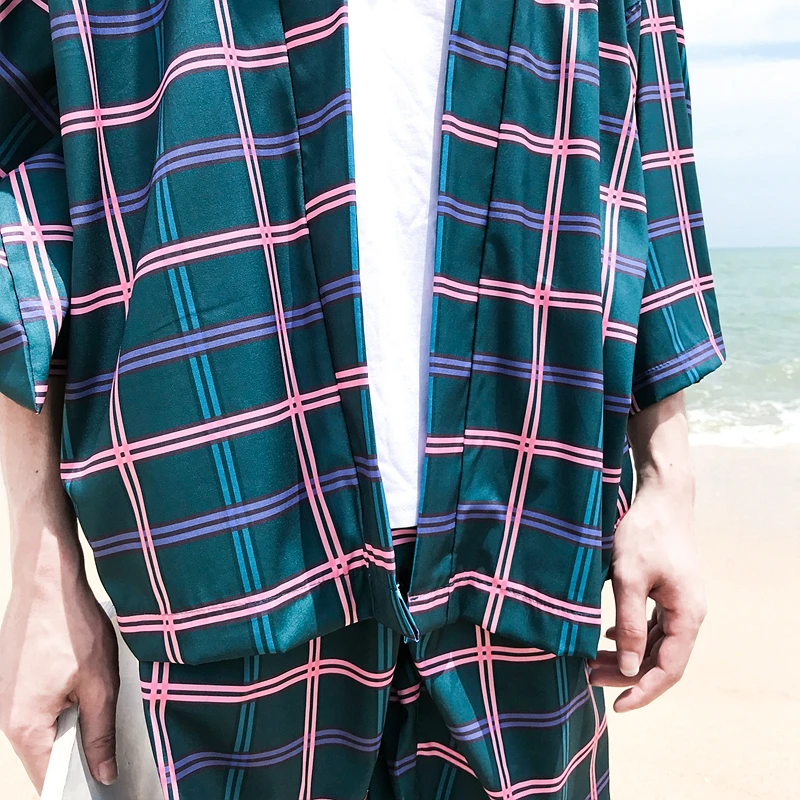 Plaid Printed Kimono Jacket Men Summer Beach Sun Proof Men's Jacket Three Quater Sleeve Thin Jackets Plaid Printed Kimono Jacket Men Summer Beach Sun Proof Men's Jacket Three Quater Sleeve Thin Jackets
