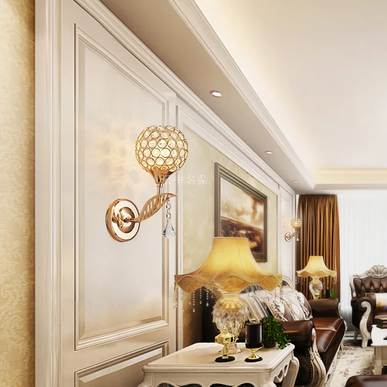 

Modern Simple Warm Bedroom Bedside Lamp Iron Curved Wall Lamp Passage Point Balcony Lamp Wholesale