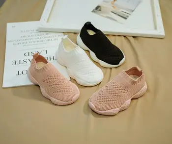 

New children's spring and autumn models flying woven men and women children's solid color sets of feet breathable socks fashion