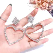 Корейские серьги в форме сердца, стразы, квадратные геометрические свисающие серьги для женщин, модные ювелирные изделия, аксессуары, прекрасный подарок