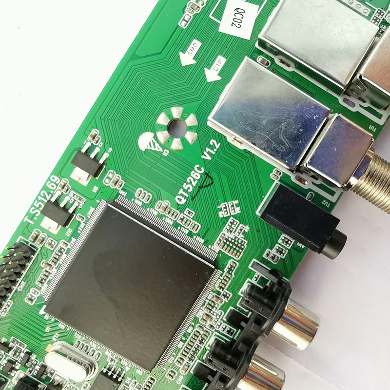 QT526C V1.2 Поддержка цифрового сигнала DVB S2 C ATV Универсальный ЖК дисплей драйвер
