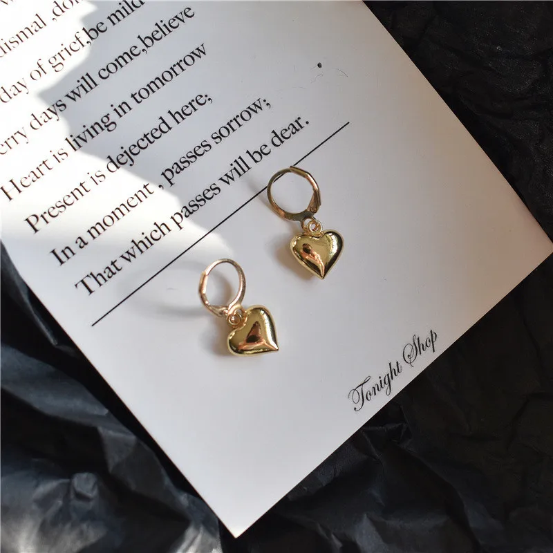 

2019 new fashion cute tiny heart charm hoop earrings women gold color small hoop earring girls gifts fj770