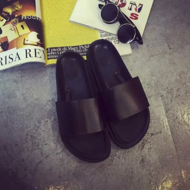 plain black slides womens