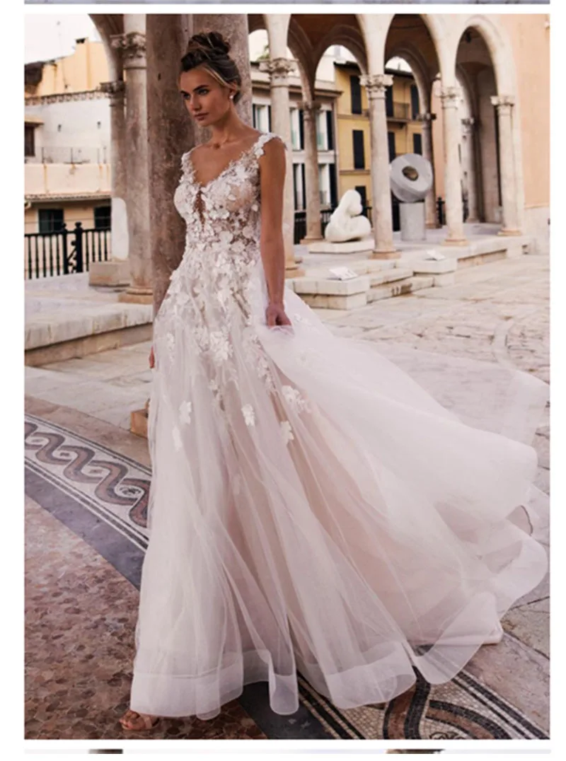 

LORIE Princess Wedding Dress 2019 V Neck Appliqued with Flowers A-Line Tulle Backless Boho Wedding Gown Bride Dress