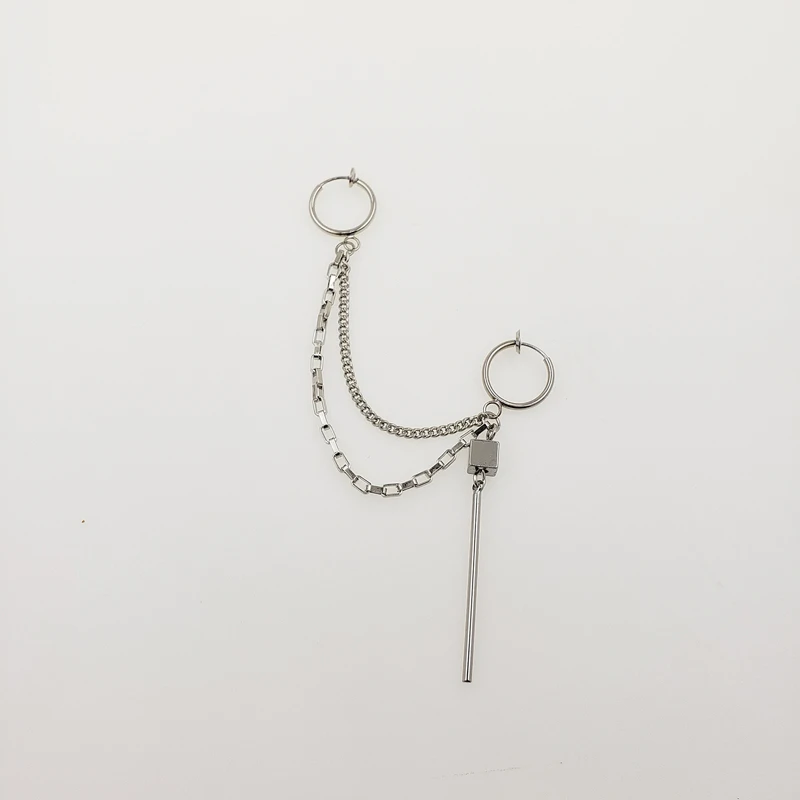 metal earrings (2)