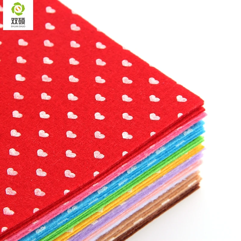 Print Heart Polyester Felt Fabric Cloth DIY Handmade Sewing Home Decor Material 10pcs/lot