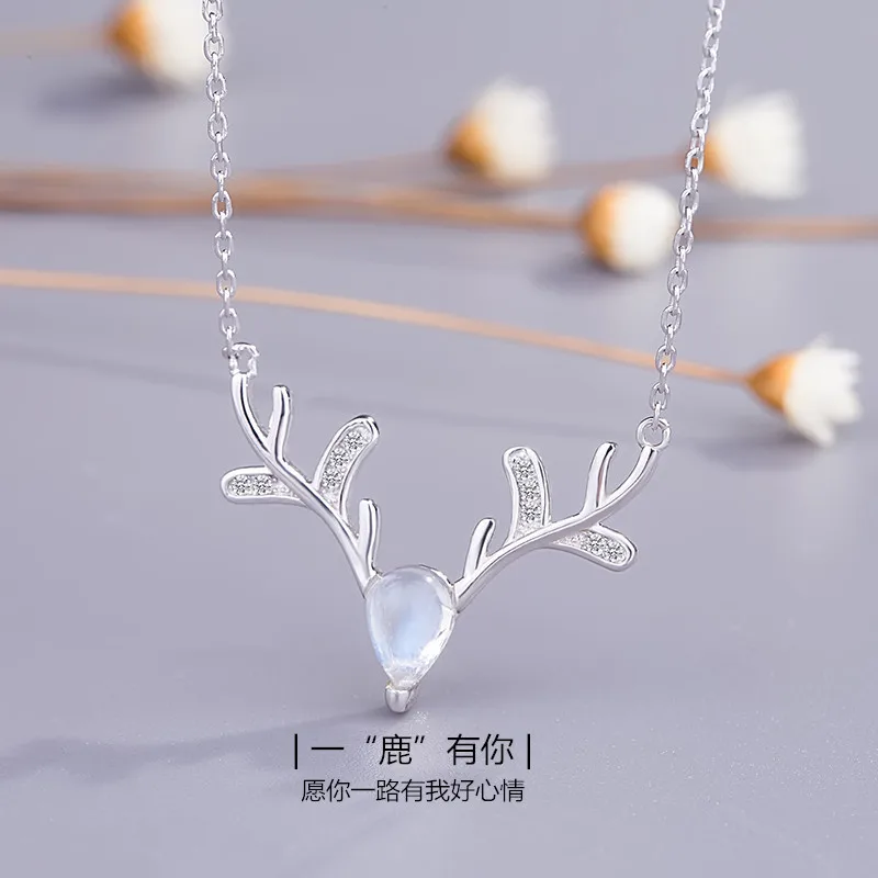 

CBO45 925 silver moonstone necklace elk pendant female Korean version of the simple clavicle chain