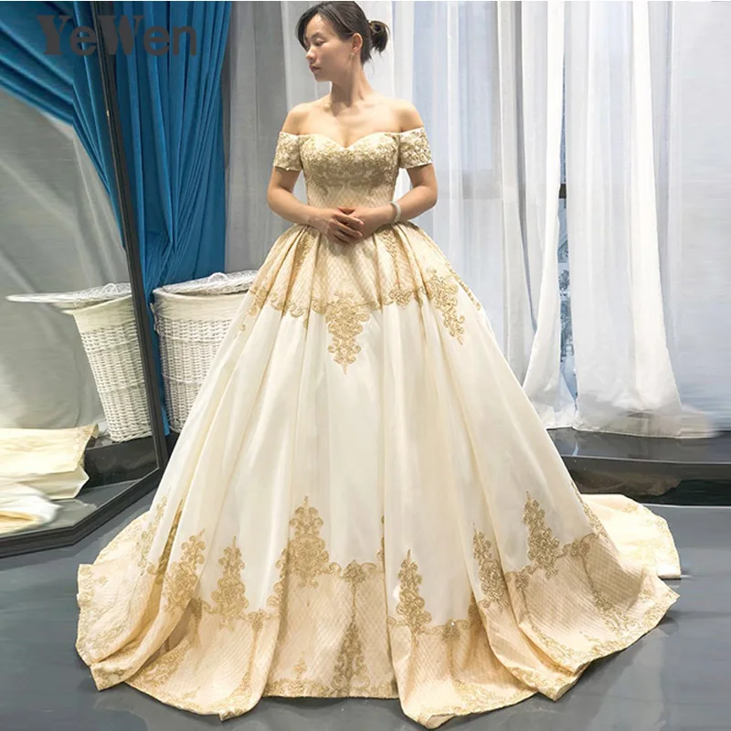 

vintage saudi arabia Gold Lace Satin bride wedding dress vestidos de novia Ball Gown robe de mariage bridal dresses 2018 YeWen