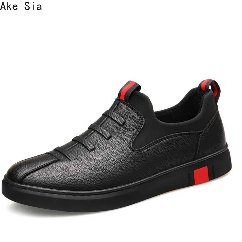 2019 New Fashion Male Black leather flats Shoes Men Loafers Shoes Korea Flats driving boat Shoes men casual sneaker shoes