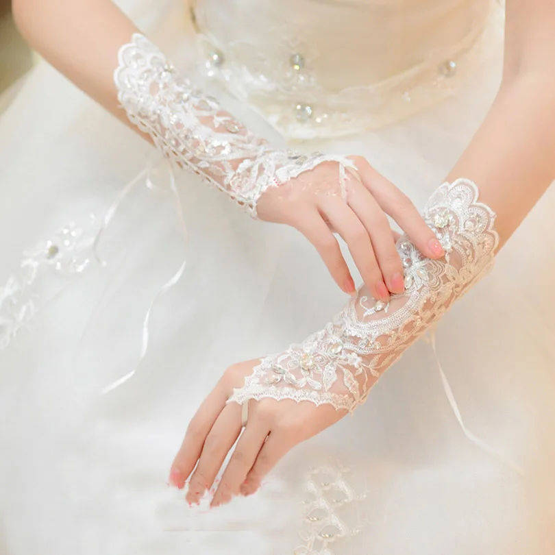 Свадебные перчатки с аппликацией цвета слоновой кости Vestidos Gants Mariage кружевные Стразы без пальцев Кристаллы Дешевые Свадебные перчатки Свадебные аксессуары