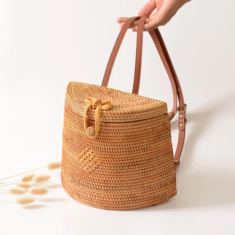 

Girls Fashion Summer braide Rattan Backpack Handmade Woven Women Small Handbags Female Bag