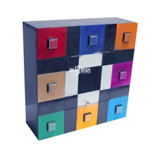 Побега комнаты красочные световые реквизиты мульти-плеер тактика сотрудничество в реальной жизни номер побега игры Takagism игры