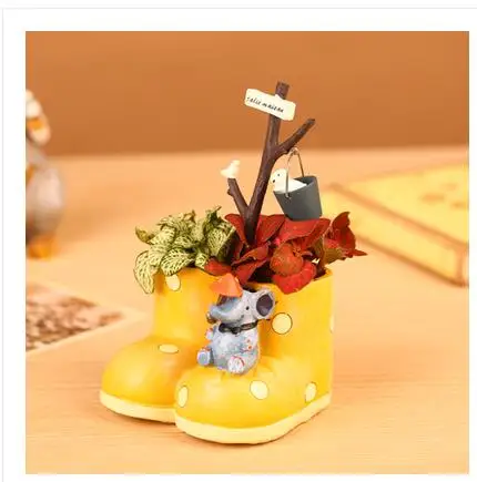 

Multi - section rain boots potted plant packages micro - landscape combination of green planting flowers green radiation