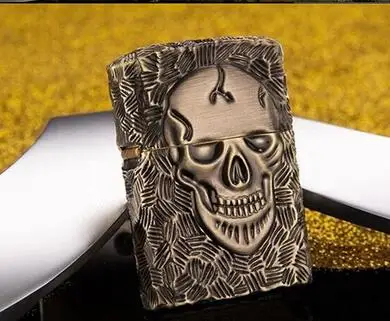 

Hong Kong authentic pure copper zorro kerosene lighter heavy armor skeleton bully gray
