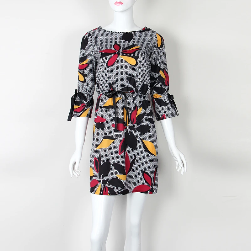  Floral Print O Neck Half Sleeve Mini Dress