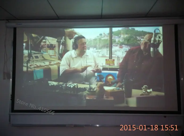 120 Inch 16 to 9 motorized screen pic 13
