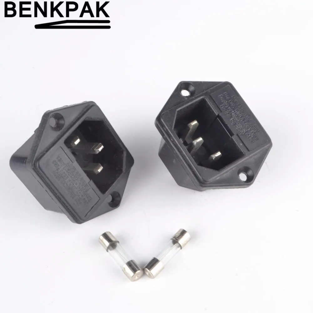 2pcs power socket,3 pins Connector Plug With 10A Fuse Holder in