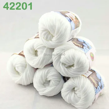 

LOT of 6 Balls X 50g Special Thick Worsted Cotton Knitting Yarn White 2201