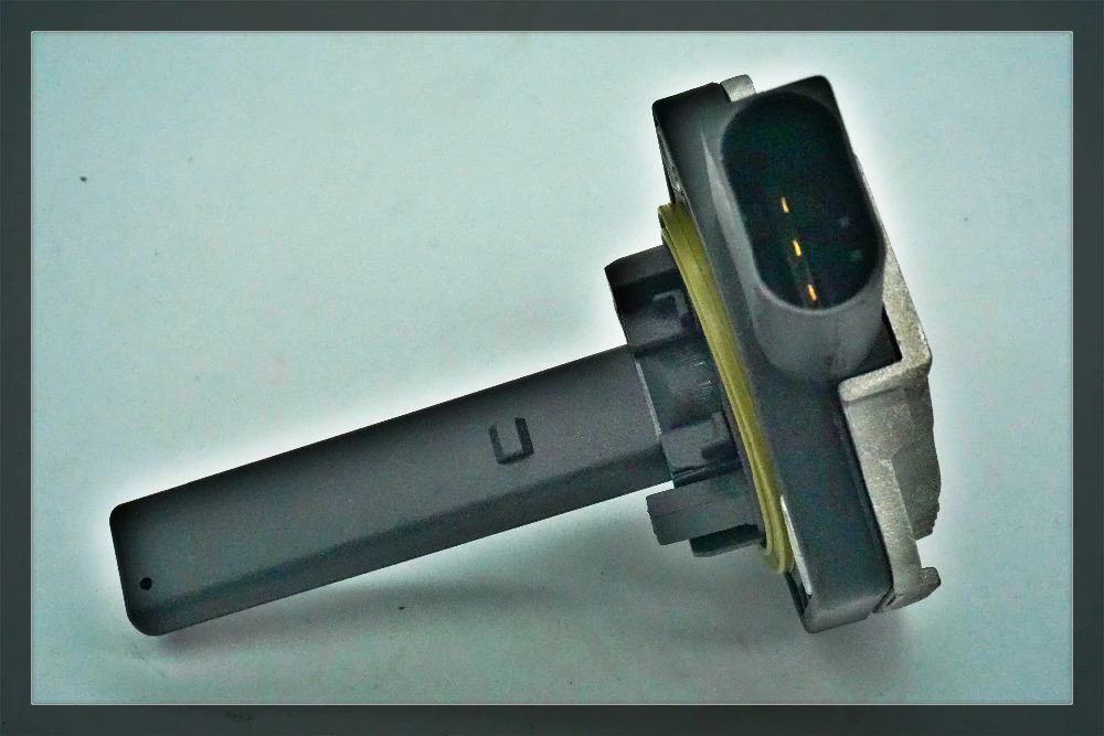 NEW Engine 3 Pins Oil Level Sensor For BMW E46 316i 318i 318 2000 2005