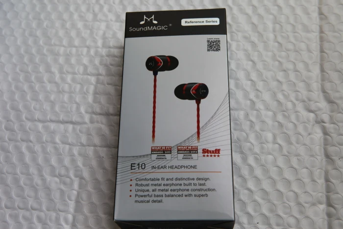 Isolamento de Ruído Fones de Ouvido Estéreo de Alta Cor do Ouro Soundmagic In-ear Fidelidade Novo & Original Genuíno Preto Vermelho E10 100% - Image 3