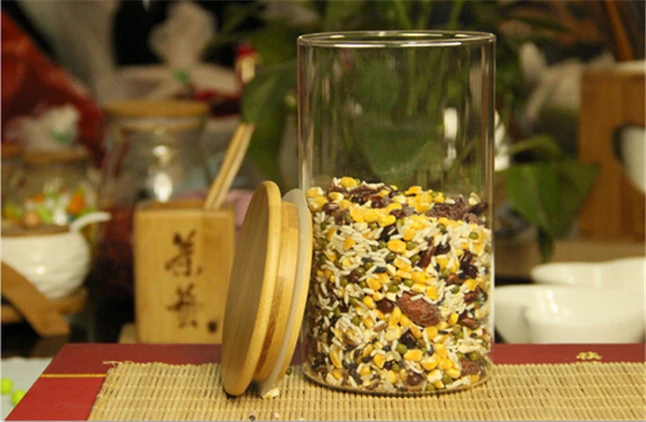 glass container2.jpg
