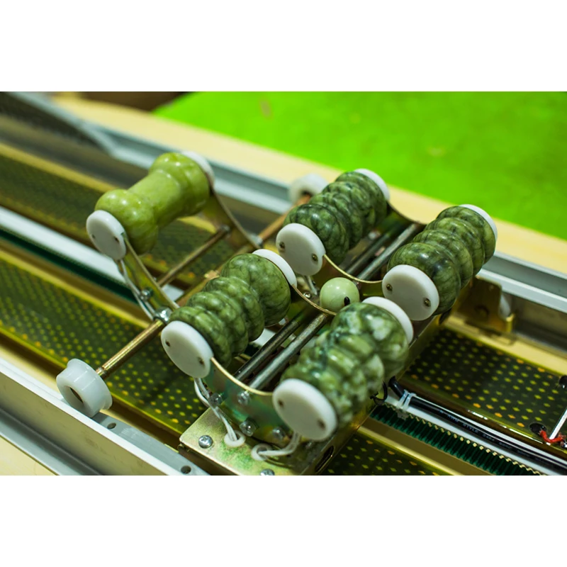 back 5 ball jade stone roller