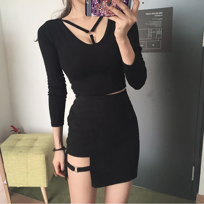 Top and skirt two pieces set South Korea spring unique ring design