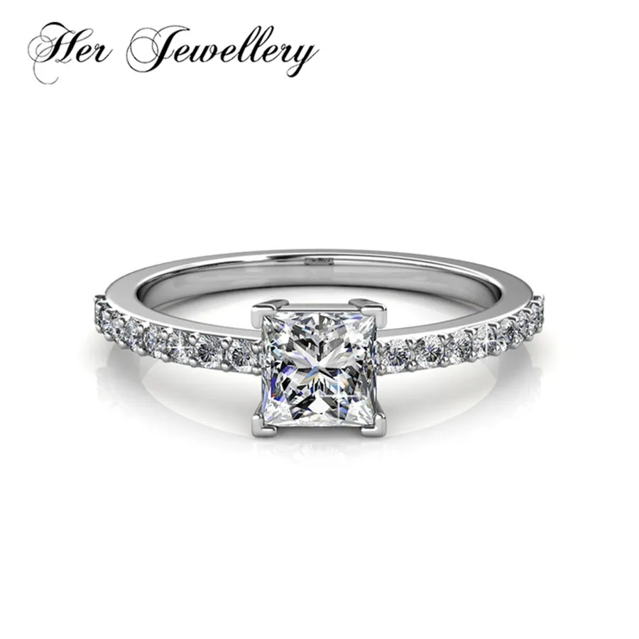 

Her Jewellery square crystal Rings Romatic rings for women Made with crystals from Swarovski HR0347