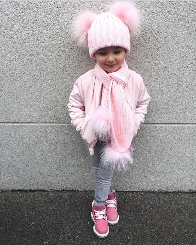 Bonnet et Écharpe Double Pom Pom de fourrure, Bonnets Enfants d'hiver