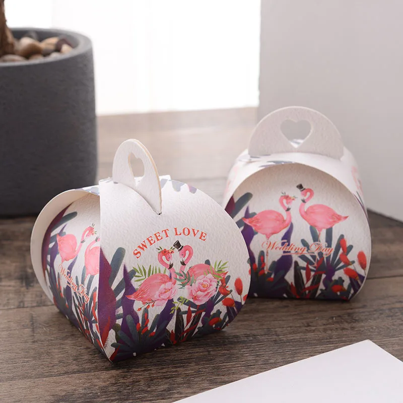 

New Wedding Favor And Sweet Gift Bags Paper Candy Box For Wedding Baby Shower Birthday Guests Event Party Supplies