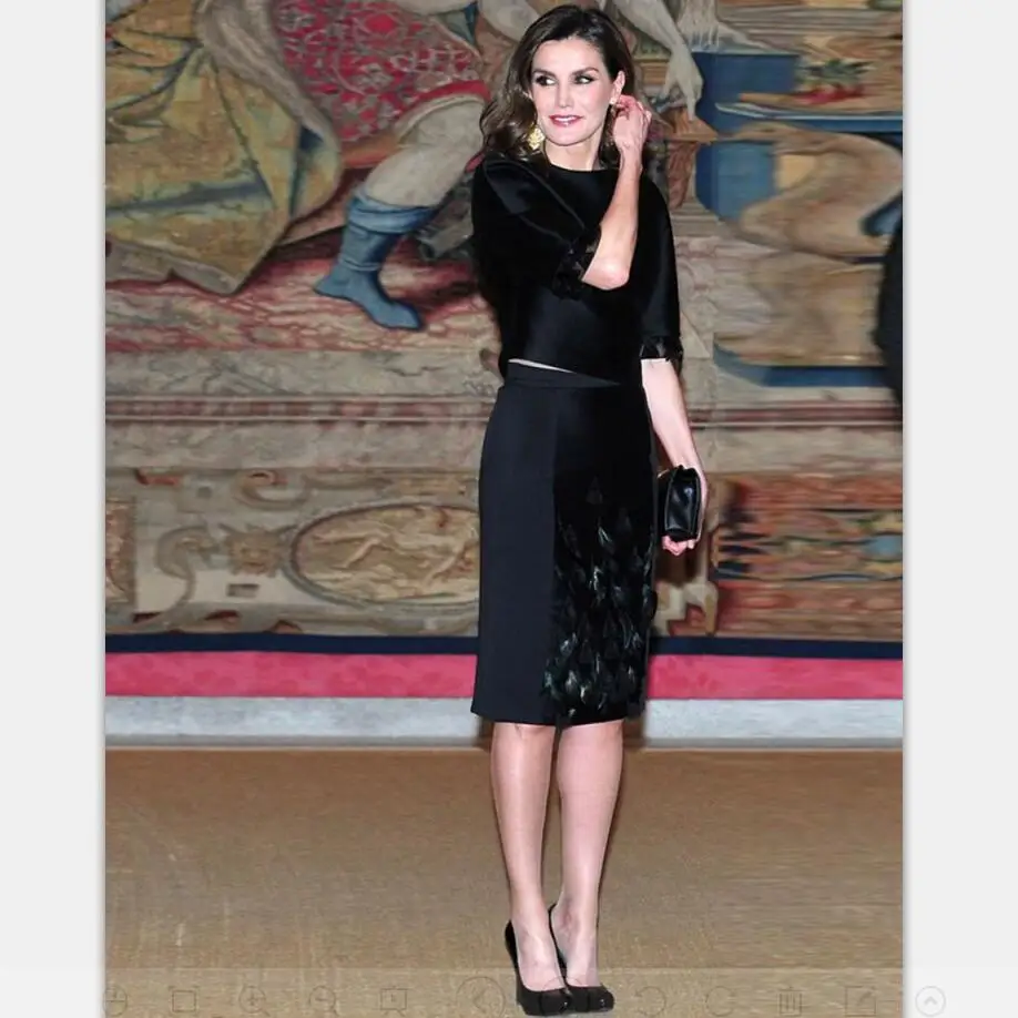 

Runway Designer Set 2019 High Quality Women Suits Half Sleeve Top 3D Beading Sequined Skirt Two-piece Clothing Sets NPD0749J