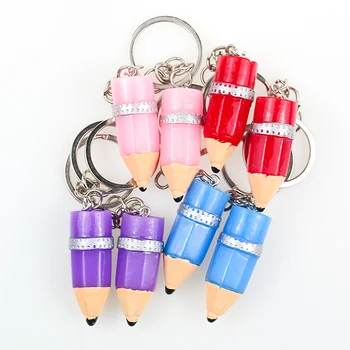 

FREE SHIPPING BY DHL 100pcs/lot 2019 New Cute Pencil Shaped Keychains Plastic Pencil Keyrings for Gifts