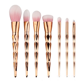 

Hot Sale 7pcs Rainbow Handle Makeup Brushes Set Foundation Powder Blush Eye Shadow Lip Brushes Face Beauty Makeup Tools