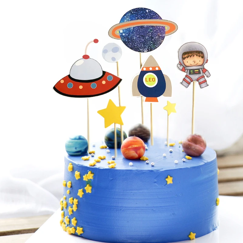 Decoration De Gateau En Forme D Astronaute Planete Ovni Fusee Lune Decoration De Dessert Fete D Anniversaire Journee De L Enfance Jolis Cadeaux Aliexpress