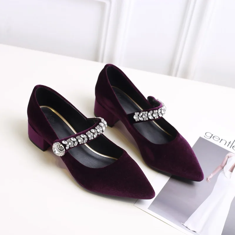 EGONERY/женские туфли «Мэри Джейн» в стиле ретро; красные, фиолетовые, синие, черные туфли-лодочки на низком каблуке 3 см; модная женская обувь из флока с острым носком и стразами