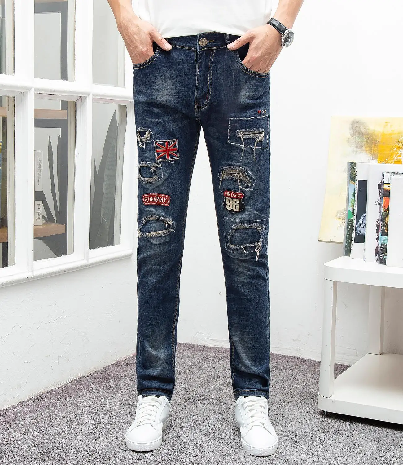 

2019 Brand England style men's jeans hombre fashion design ripped distressed embroidery homme denim trousers plus size 29-38