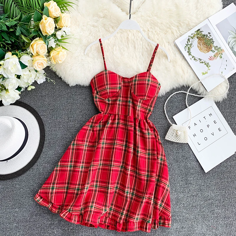 

French mini-lattice V-collar with breast cushion, slim waist, ear edge, fluffy skirt, net red dress insxia