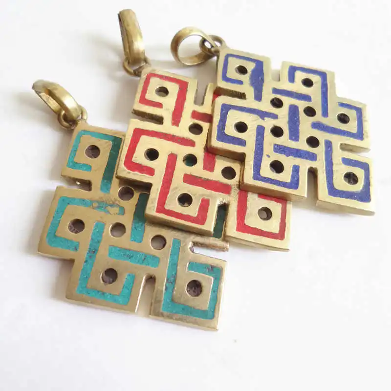

TBP751 Tibetan Endless Knot Amulet Pendants Brass Inlaid Colorful Stone Pendant Multi Colors