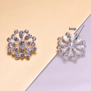 

(M1003) 25mm diameter rhinestone metal button with loop,