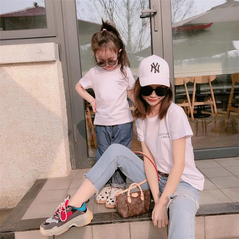 Adult*1pc+Kid*1pc New Dinosaur Black White T-Shirts Family Matching Clothes Short Sleeve Tops Father Mother Cotton Shirt S-XXXL Adult*1pc+Kid*1pc New Dinosaur Black White T-Shirts Family Matching Clothes Short Sleeve Tops Father Mother Cotton Shirt S-XXXL
