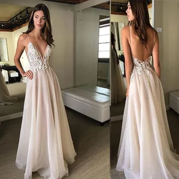 

Deep V-neck Neckline Appliques and Tulle Prom Dress with Backless A-line Sweep Train Simple Spaghetti Strap Evening Dress