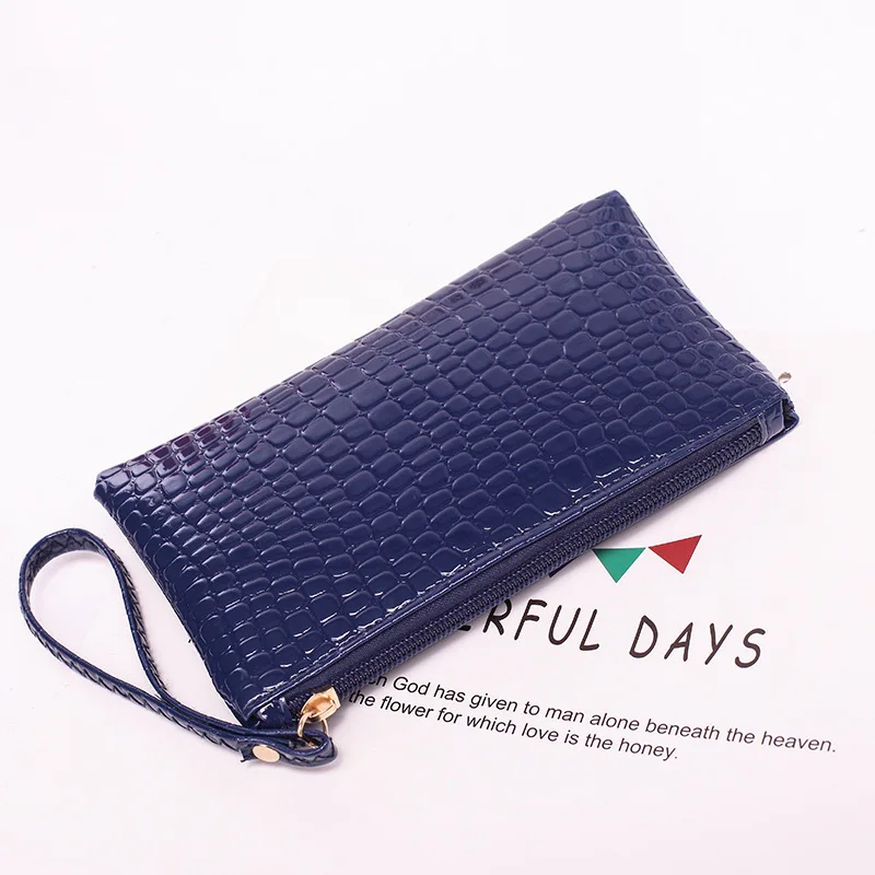 

heymister New women Cosmetic Bag for 2019 Case Portable PU leather Crocodile pattern Makeup Bag Pouch Organizer Holder