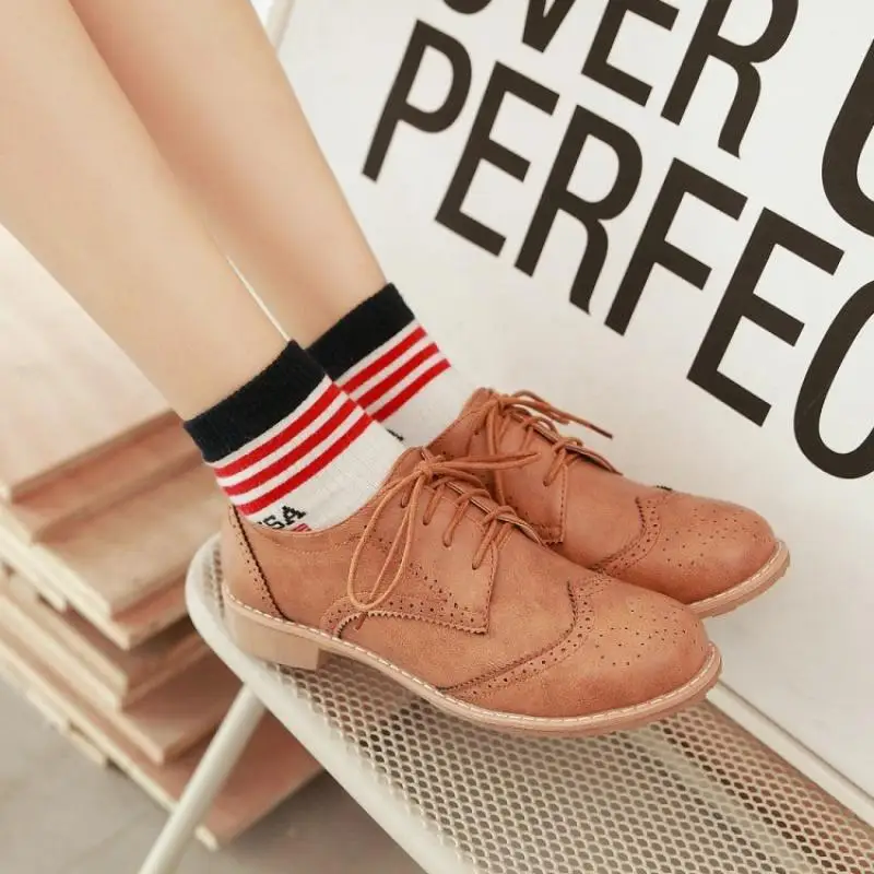 

US4-11 Womens Low Heel Wingtip Lace Up Retro Brogues Girl Preppy PU Leather Oxfords Shoes Cute Lolita Mary Janes 3Colors A770