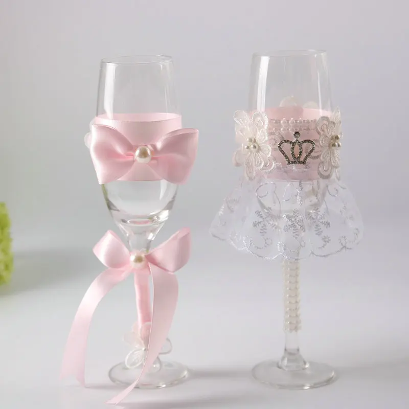 

2pcs/set Wedding Glass Wedding Champagne ToastingFlutes with pink lace and crystal crown for Rustic Wedding Decoration