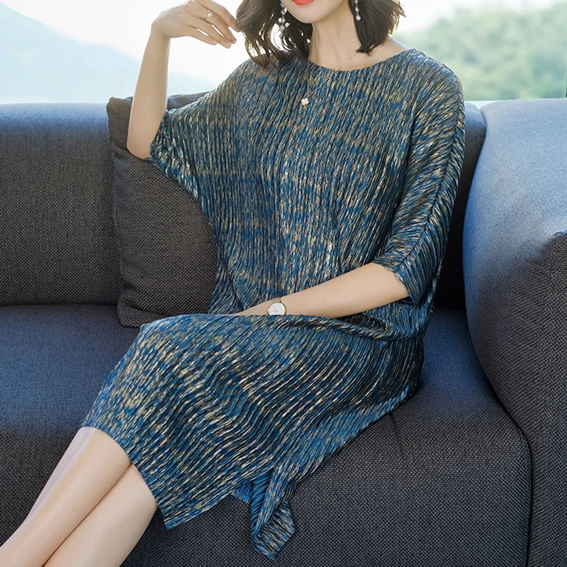 

LANMREM 2019 Summer Fahion New Pleated Clothes For Women Loose Large Size Bawting Sleeve Dresses Half Sleeve Vent Hem Dress NA94