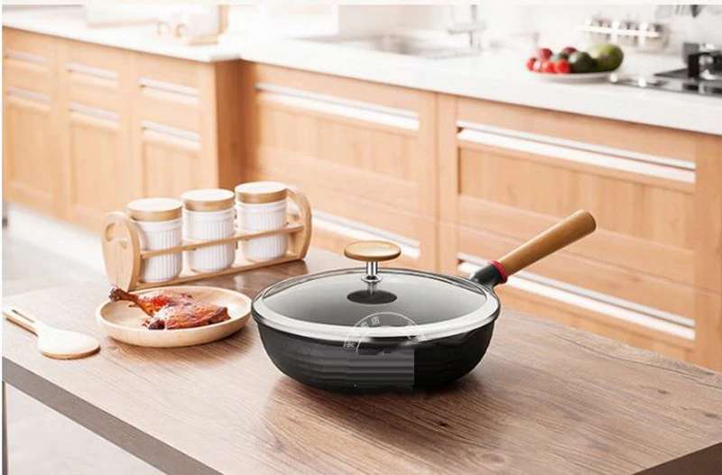 230622/Cast iron with frying pan / 28cm non-stick no fume Induction Cooker / universal wok/Fine workmanship