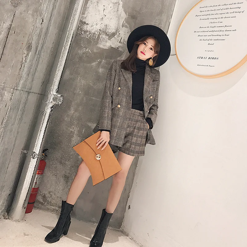 

Professional pants suit women's fashion retro plaid small suit jacket casual shorts two-piece temperament new women's clothing