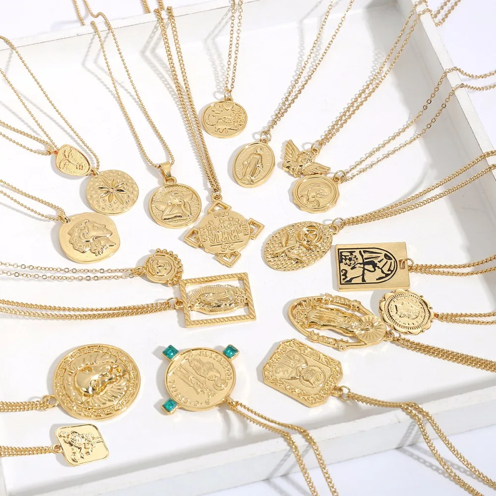 

Simple Vintage Carved Coin Pendant Necklace Women Virgin Mary Rose Angek Long Chain Necklace Fashion Statement Jewelry Wome