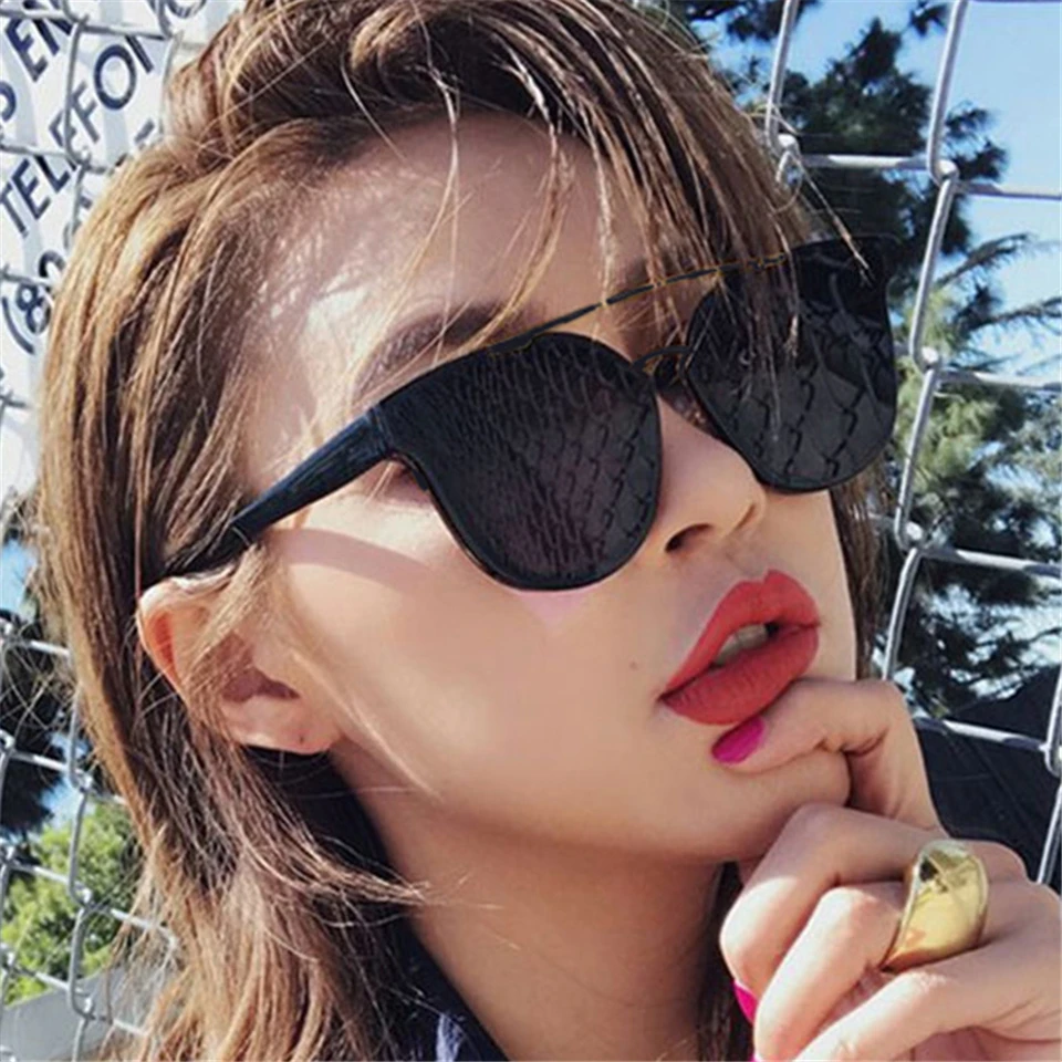 ALIKIAI  Square Cat Eye Sunglasses Women Brand Designer Gradient Oversized Eyeglasses UV400 Cat Eye Shades Gafas Feminino UV400  (2)